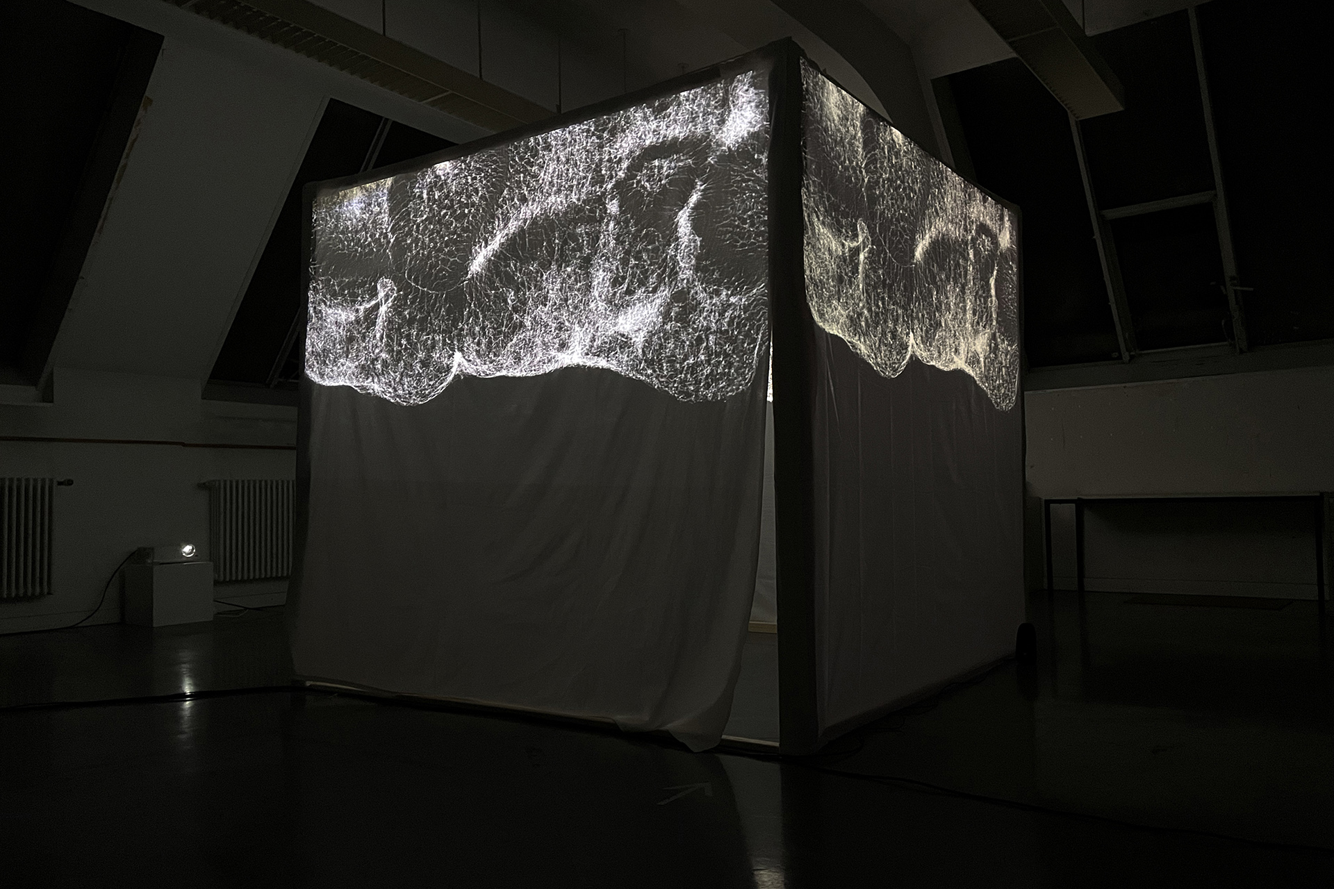 projection on cube