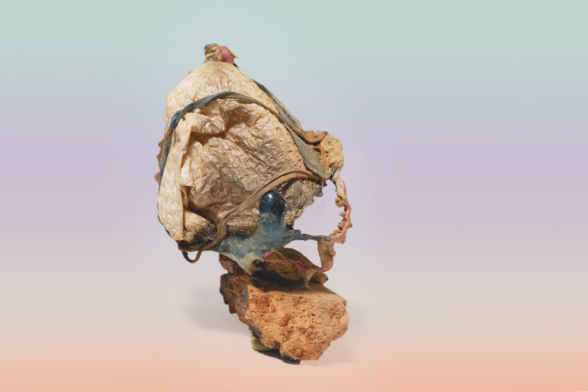 2020, mixed media, 13 × 12 × 9 cm
