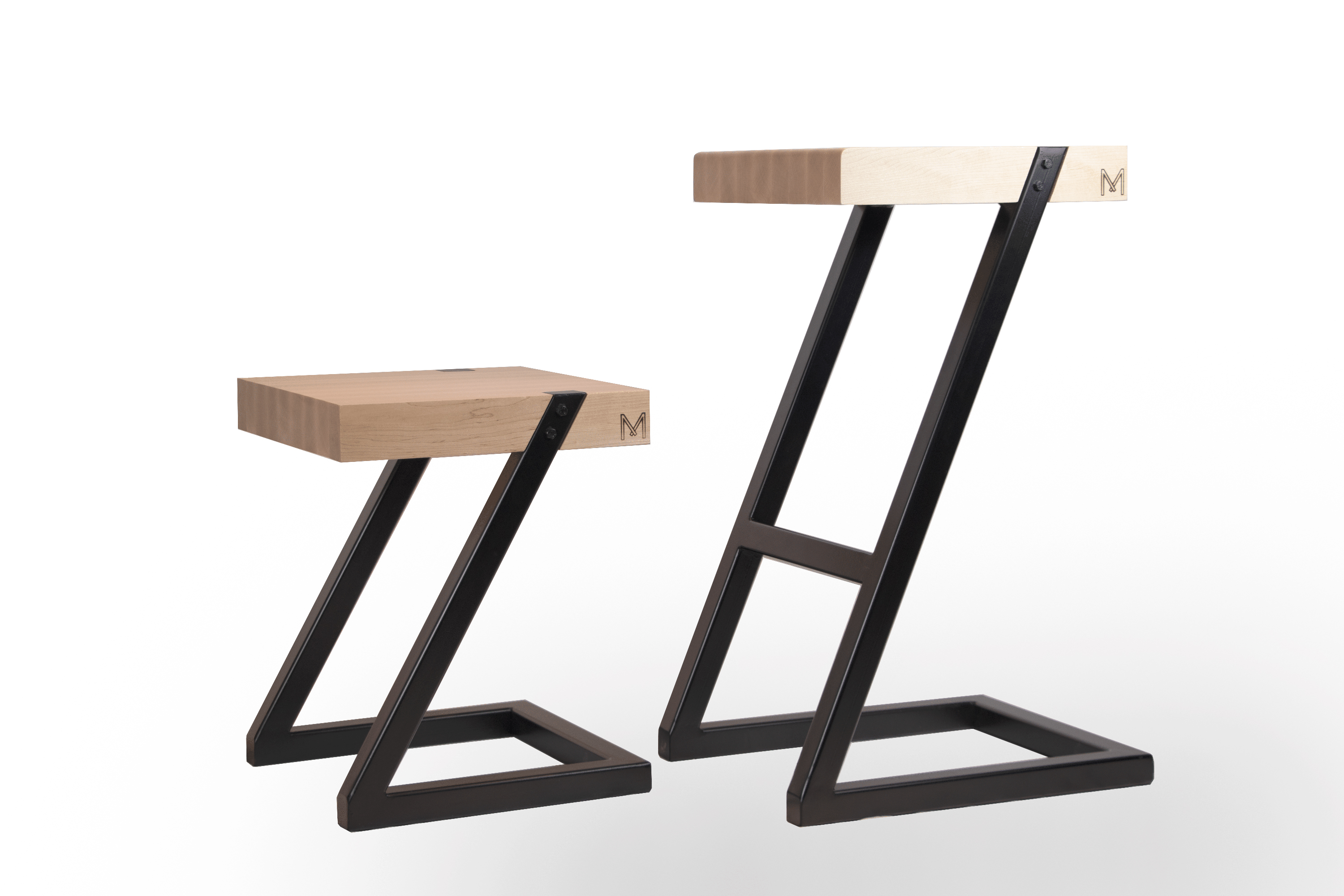'Inserire' Side Table and Bar Stool