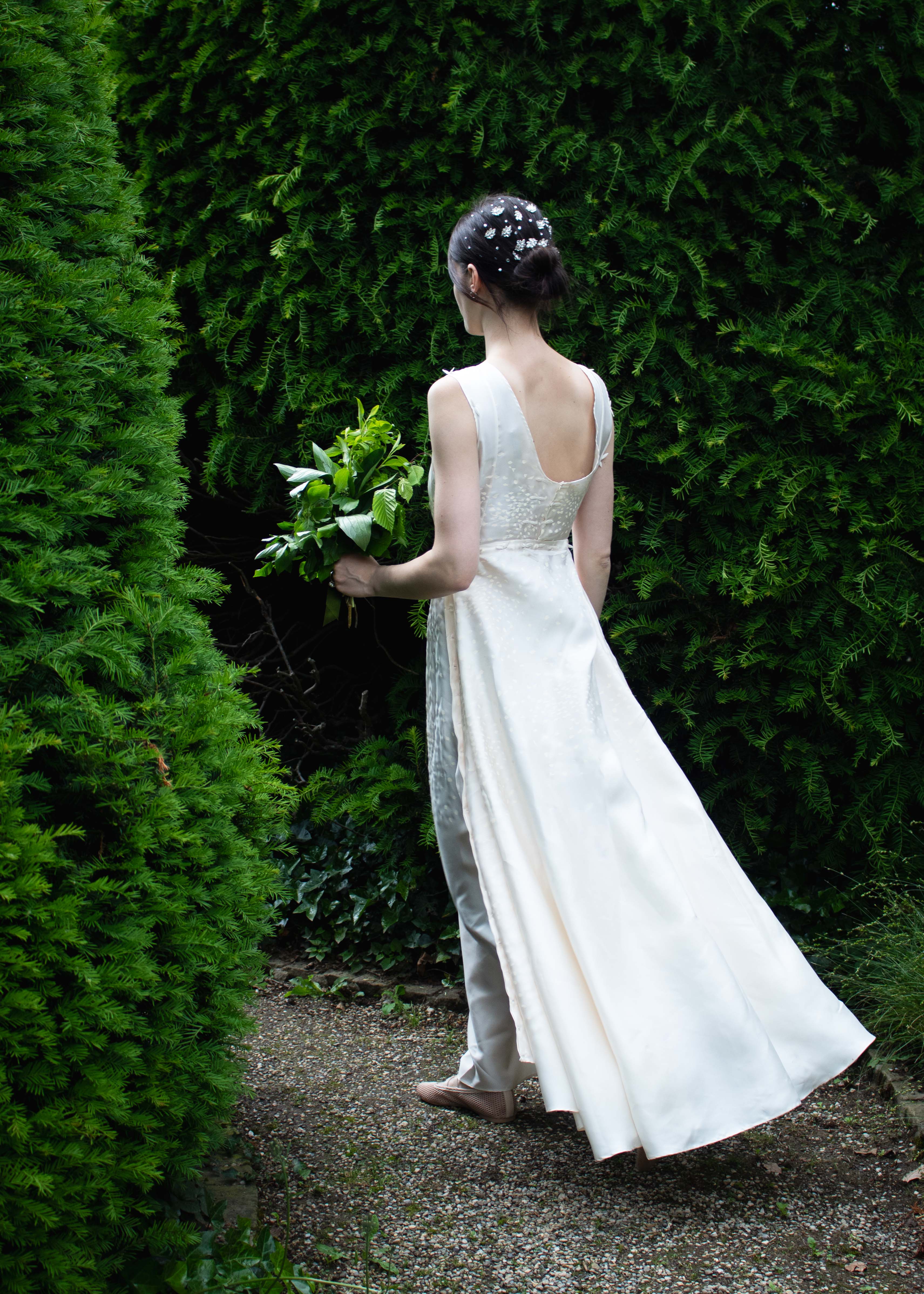 Eleanor wedding dress version