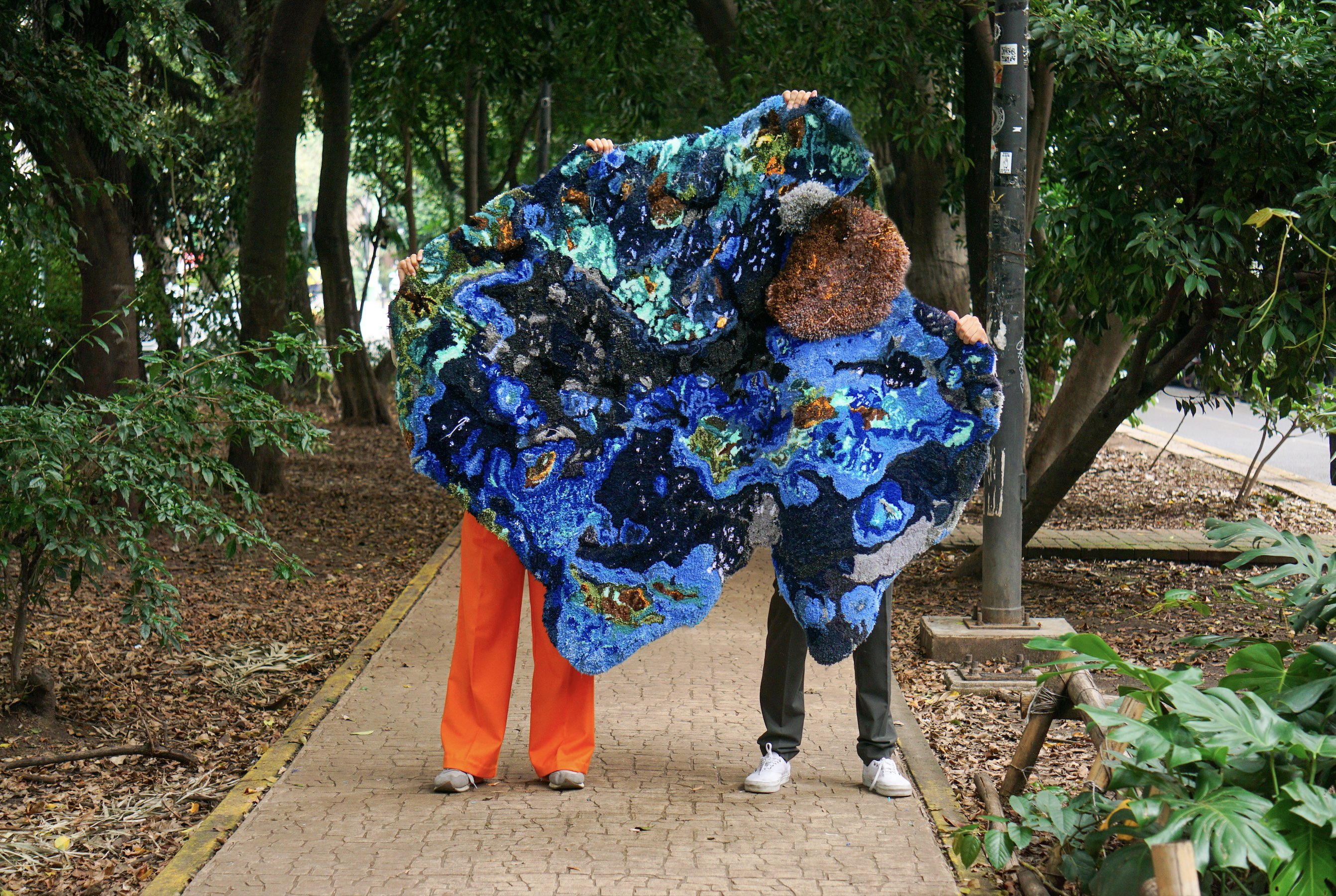 Materiality at erosión