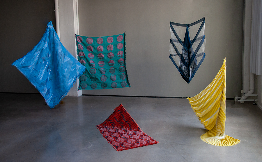"Floating in focus" collection