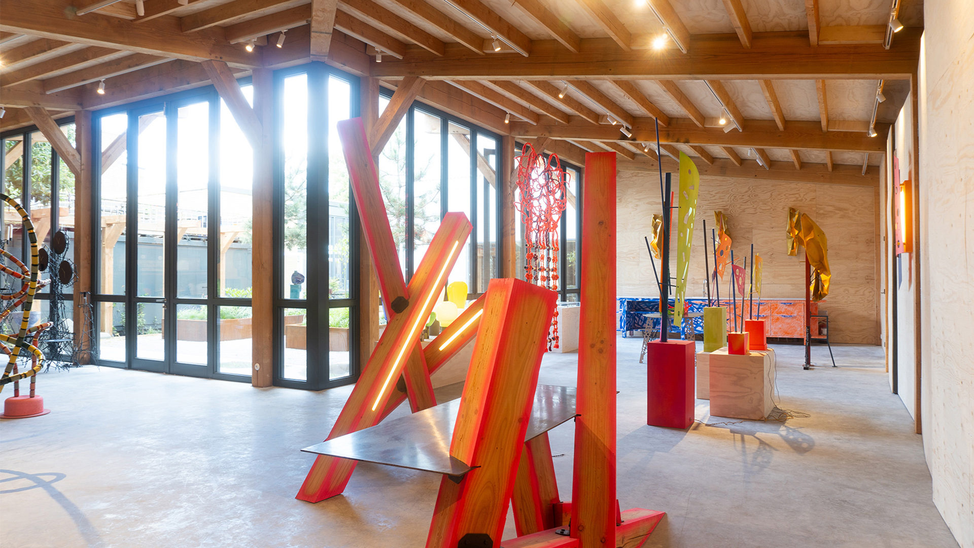 Kiki &amp; Joost's new exhibition space interior