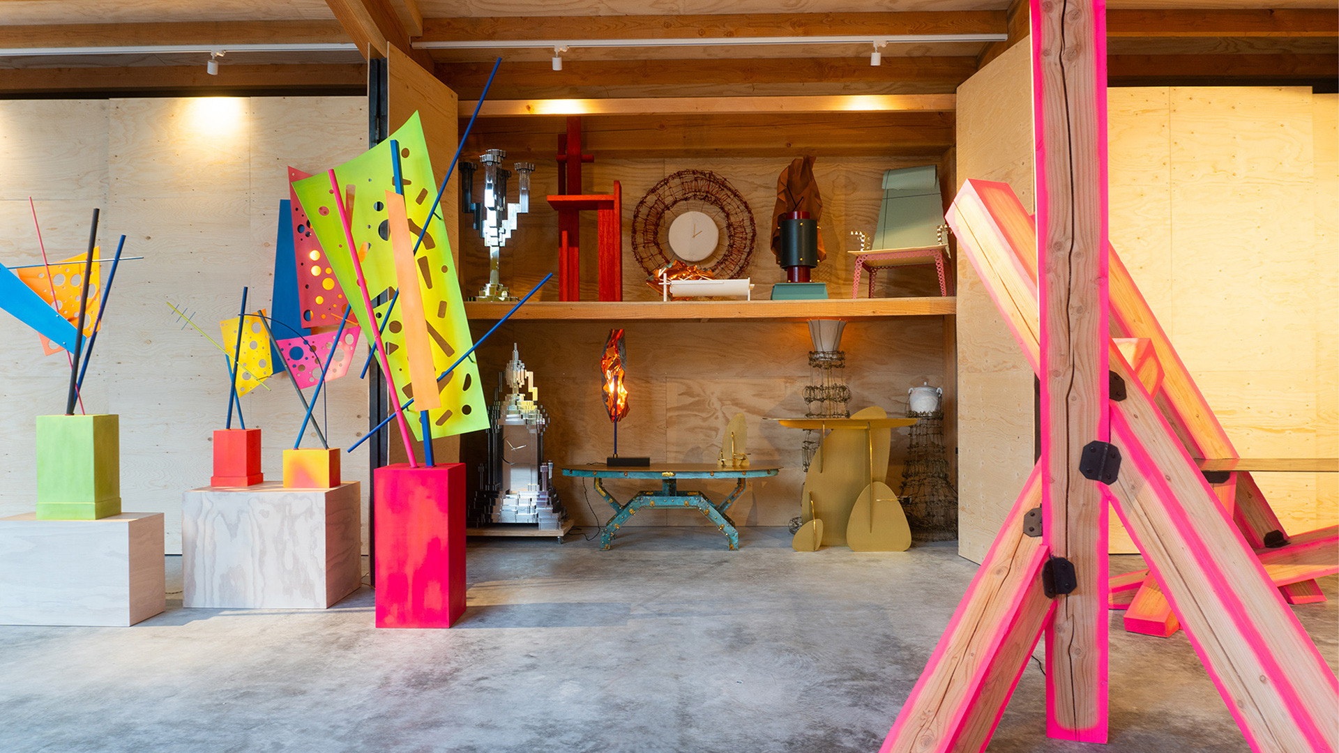 Kiki &amp; Joost's new exhibition space interior