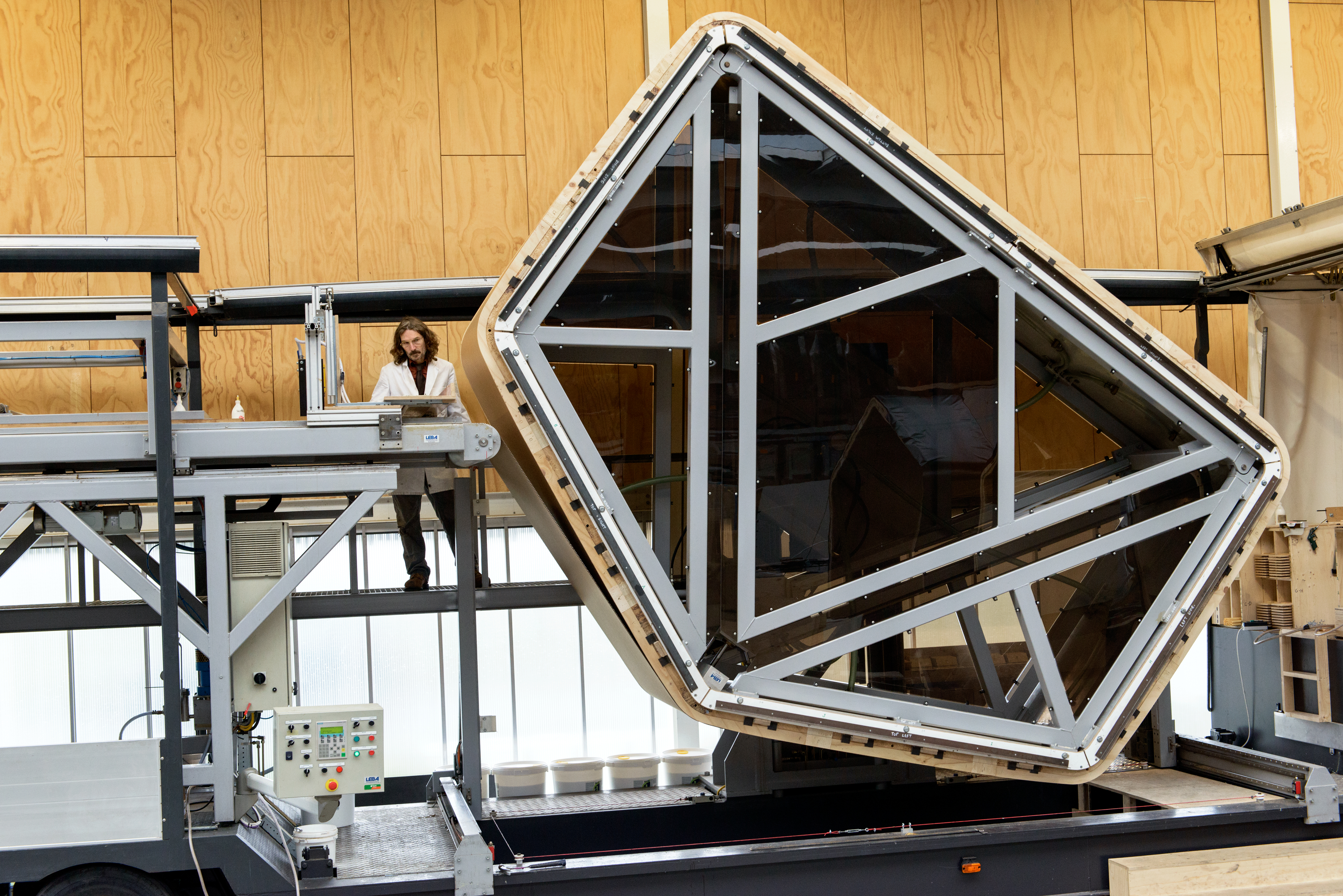 House-shaped mould