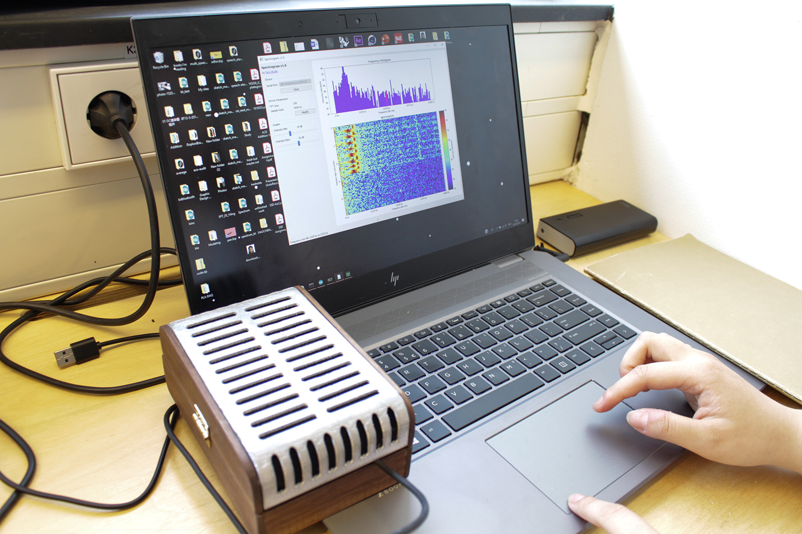 Extracting sound features with FFT