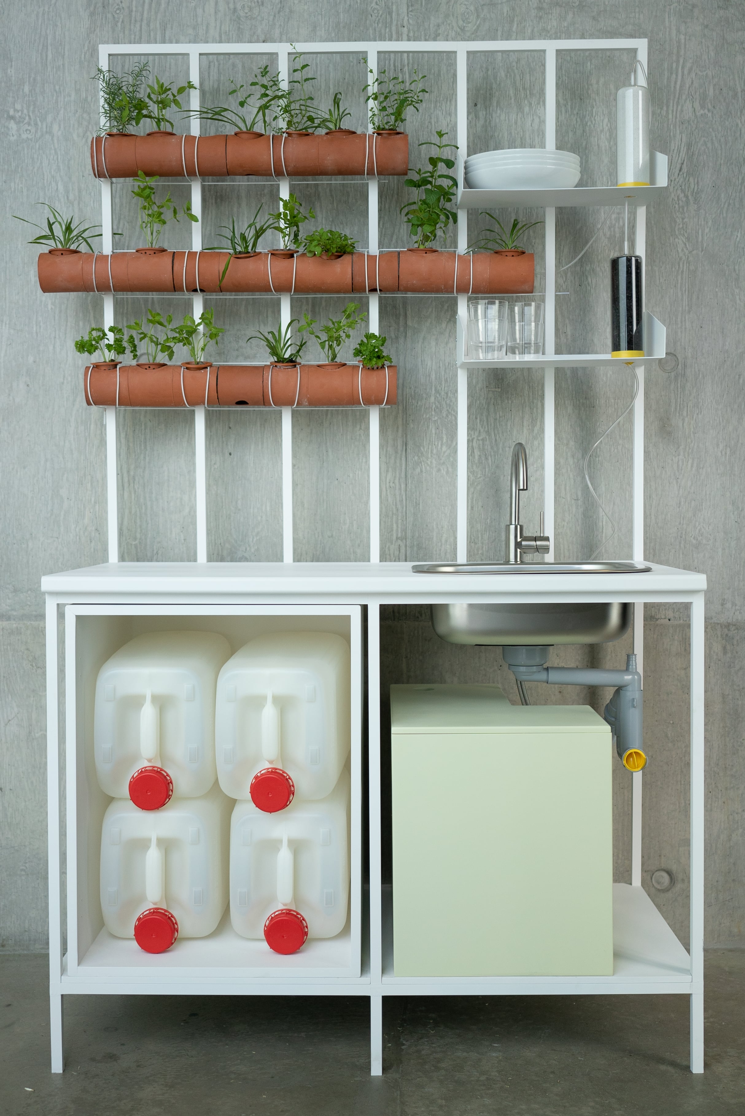 Water filtering kitchen