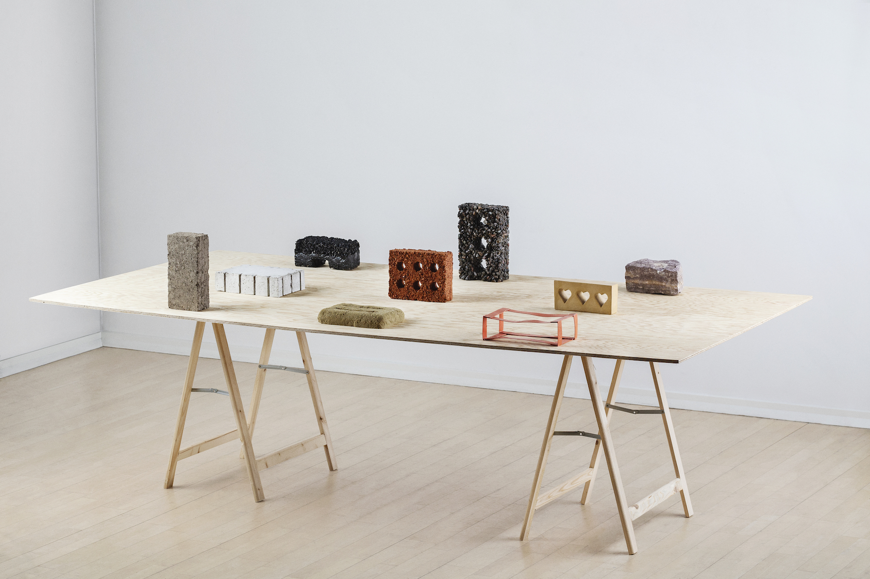 materials translation of bricks