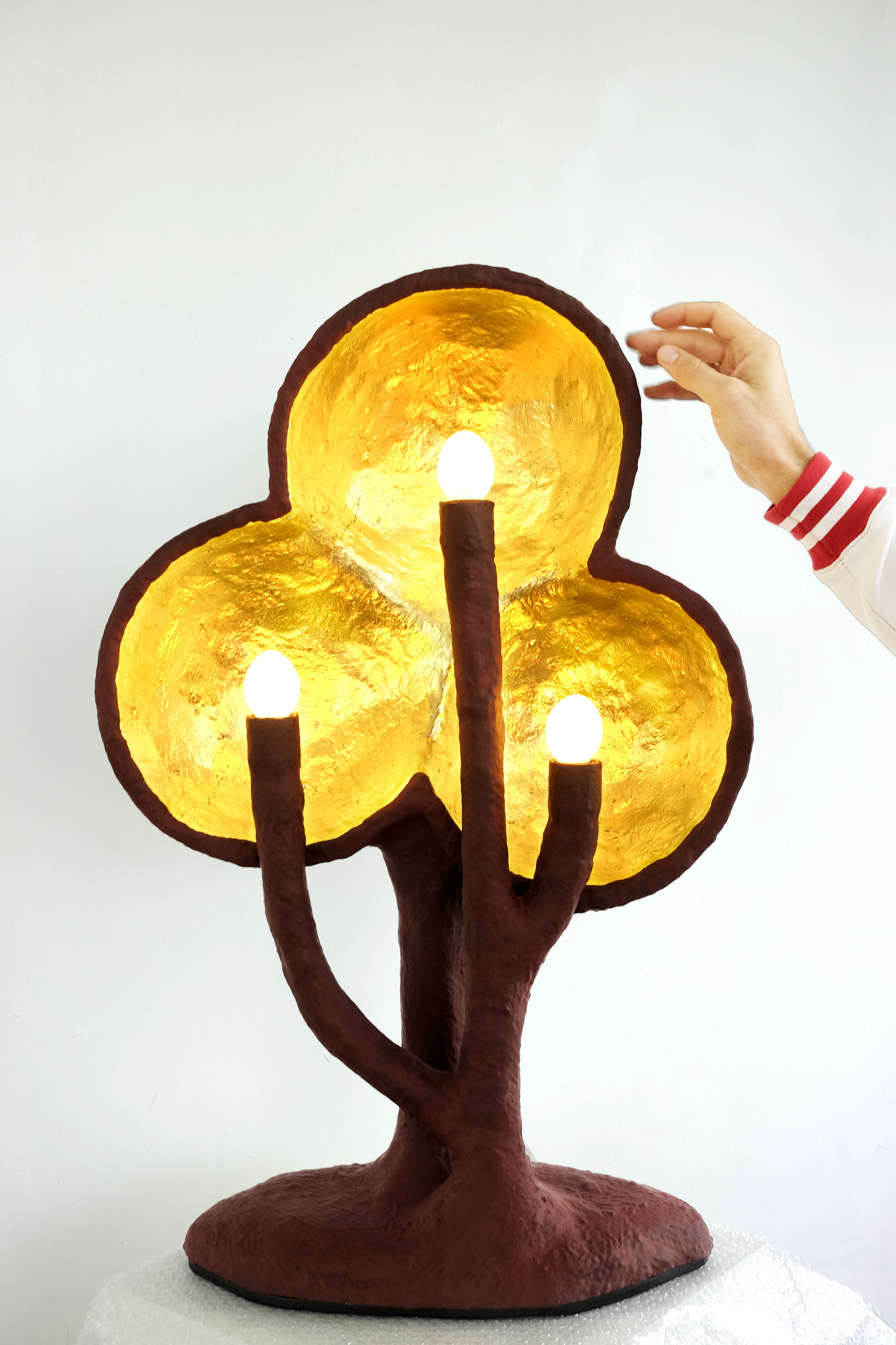 IC-16 EggLamp