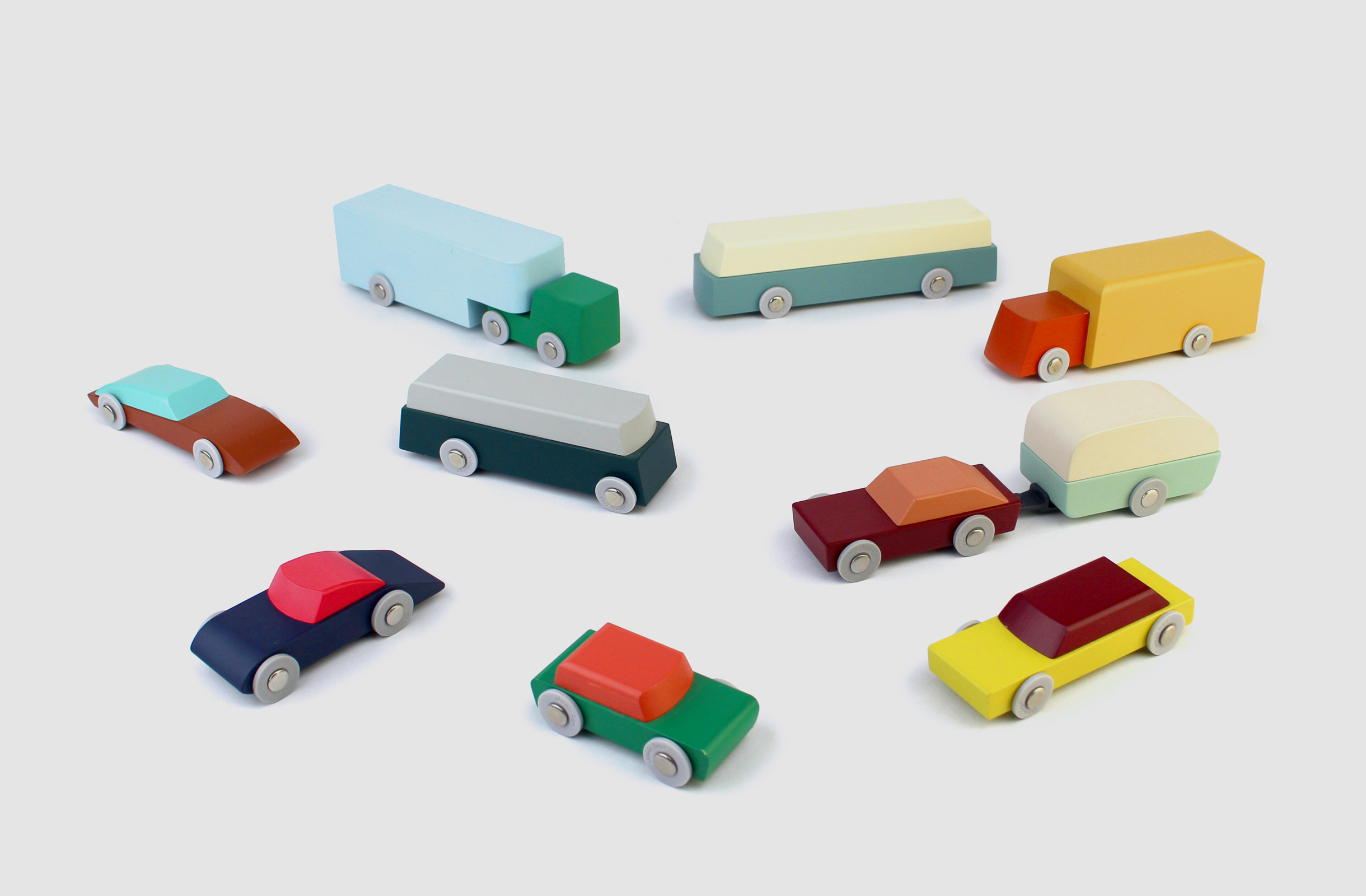 Floris Hovers: Duotone Cars for IKONIC