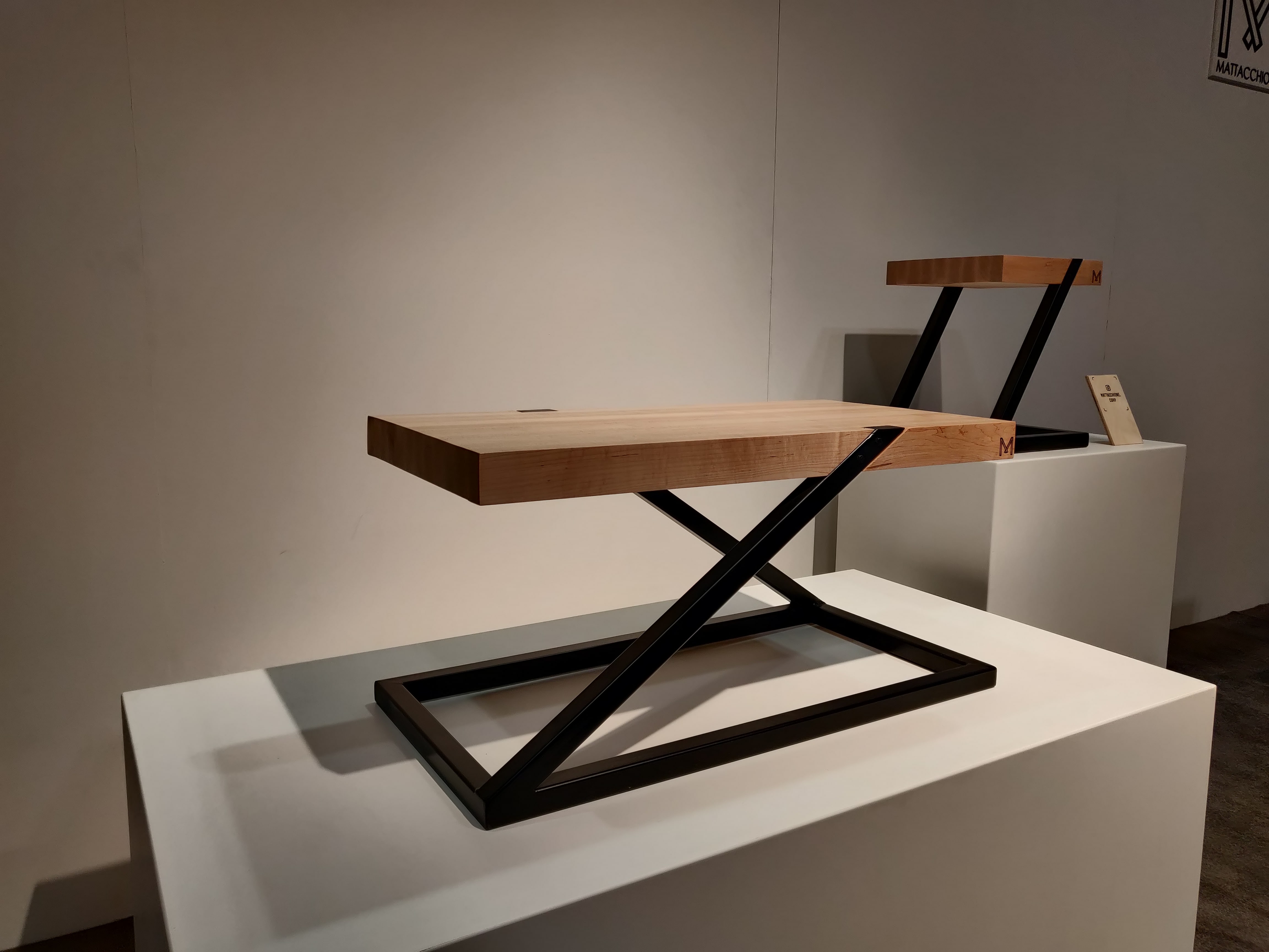 'Inserire' Coffee Table and Side Table
