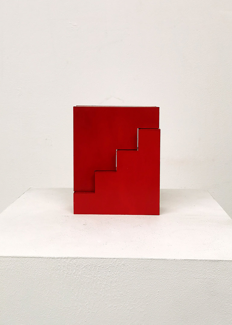One of the pieces from the playset movicto