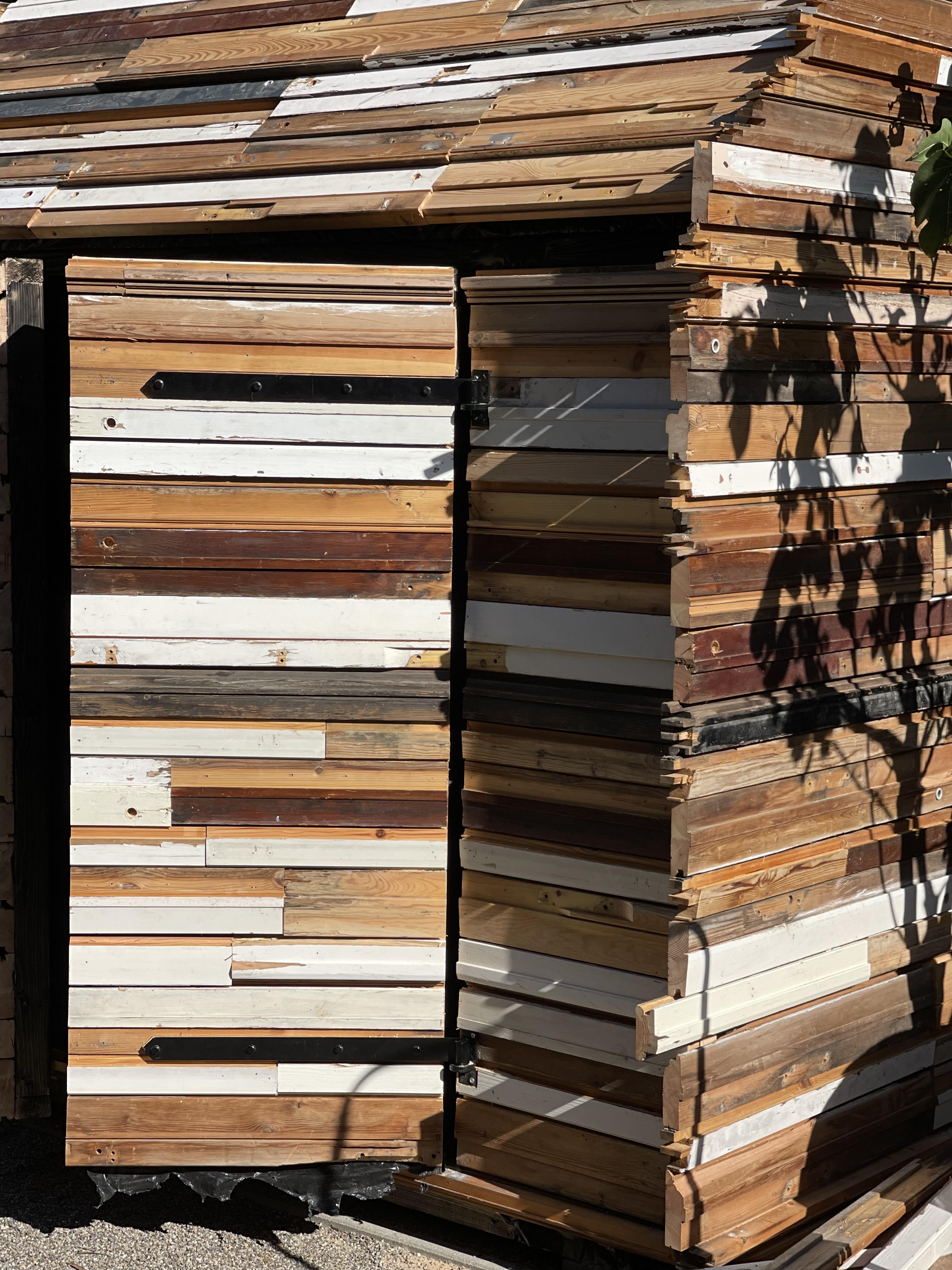 Fasade and roof with Velux take-back service