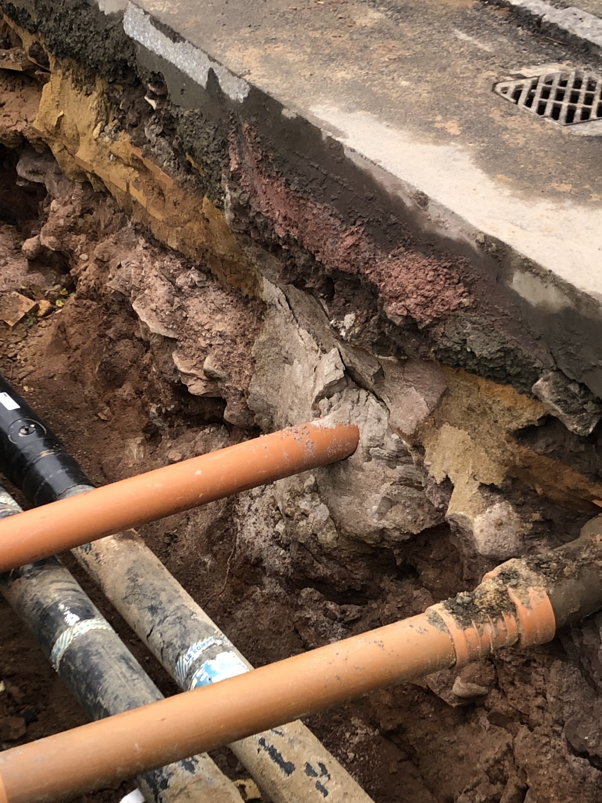 material extraction site / local hole