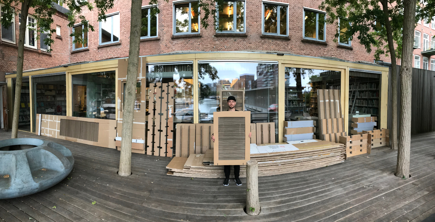 All Cardboard elements of the Bedsteeg
