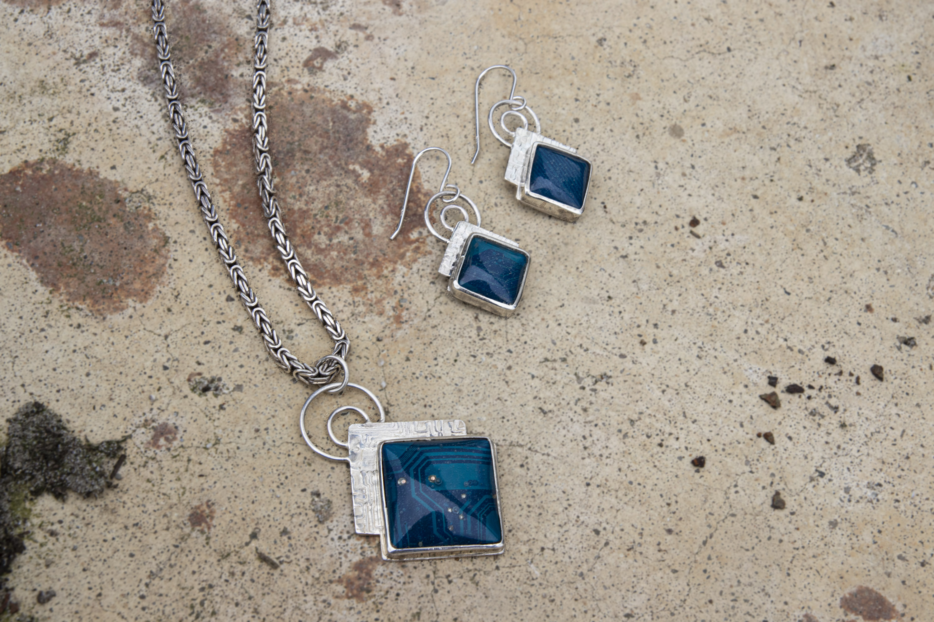 Circuitstone square pendant and earrings