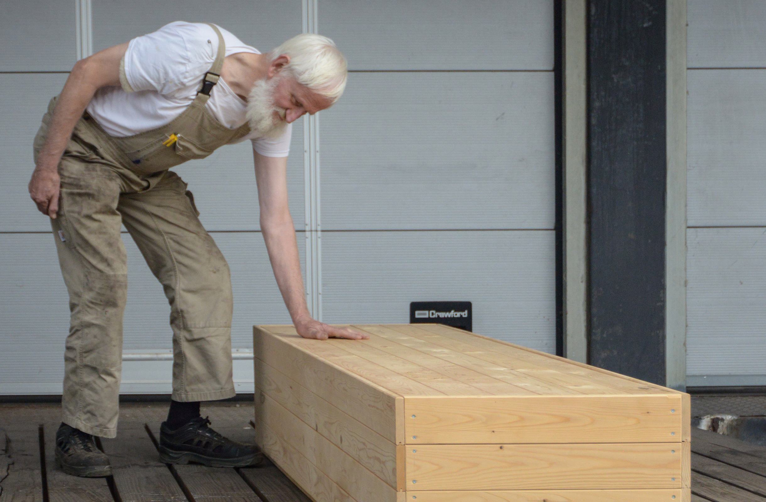 Coffin by Jan Gerritsen