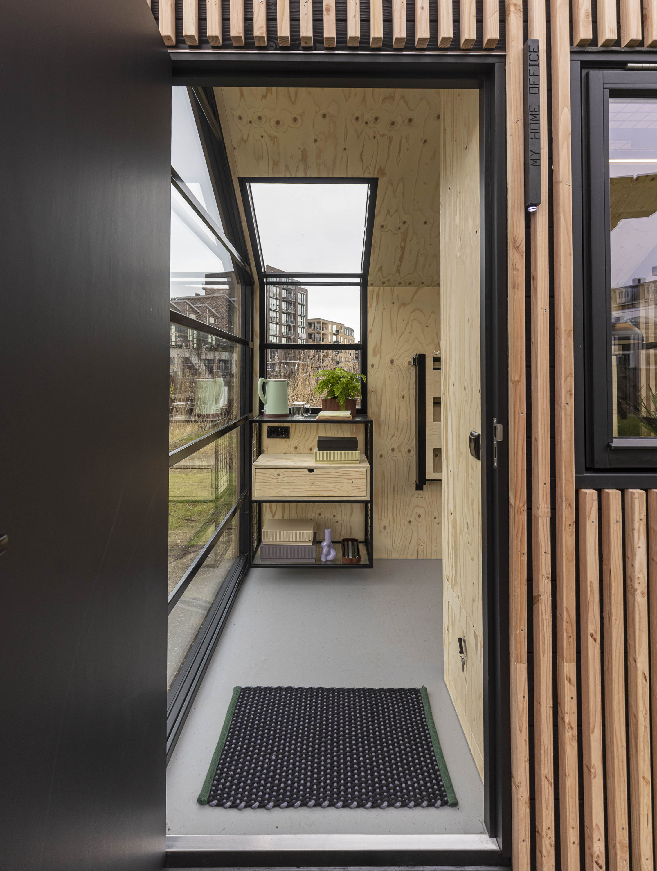 Interior design tailored to contemporary trends an