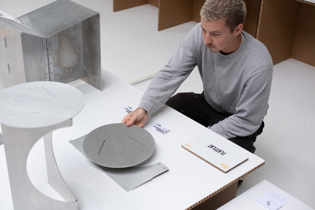 FoldTable Collapsed