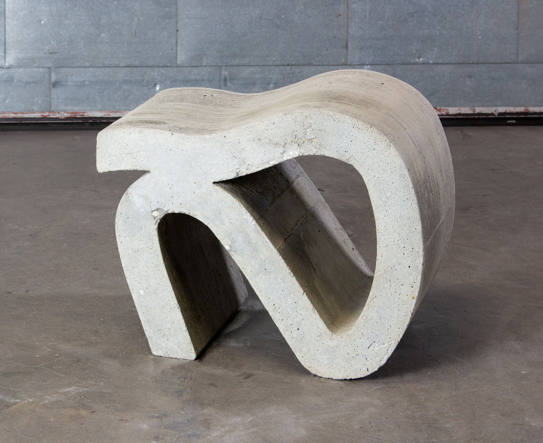 Debris stool  Ruben Scheuermann
