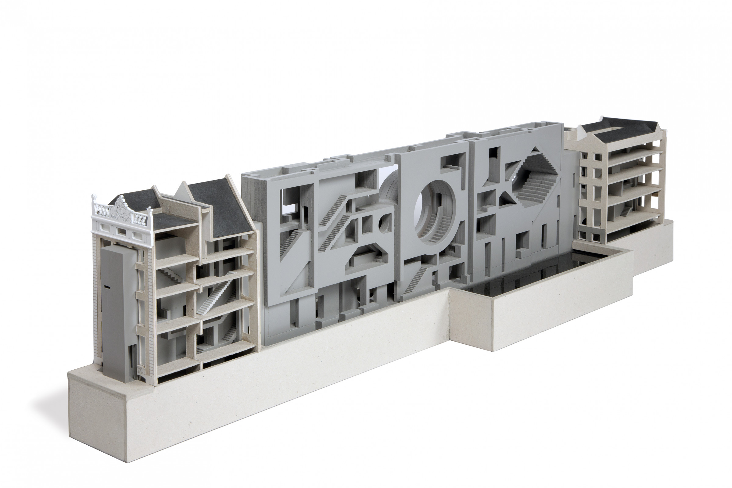 Model 1:100