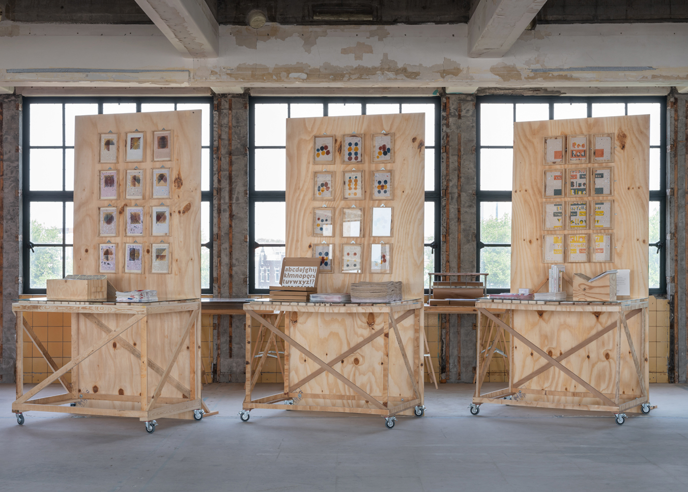 Novo Typo Offgrid Expo