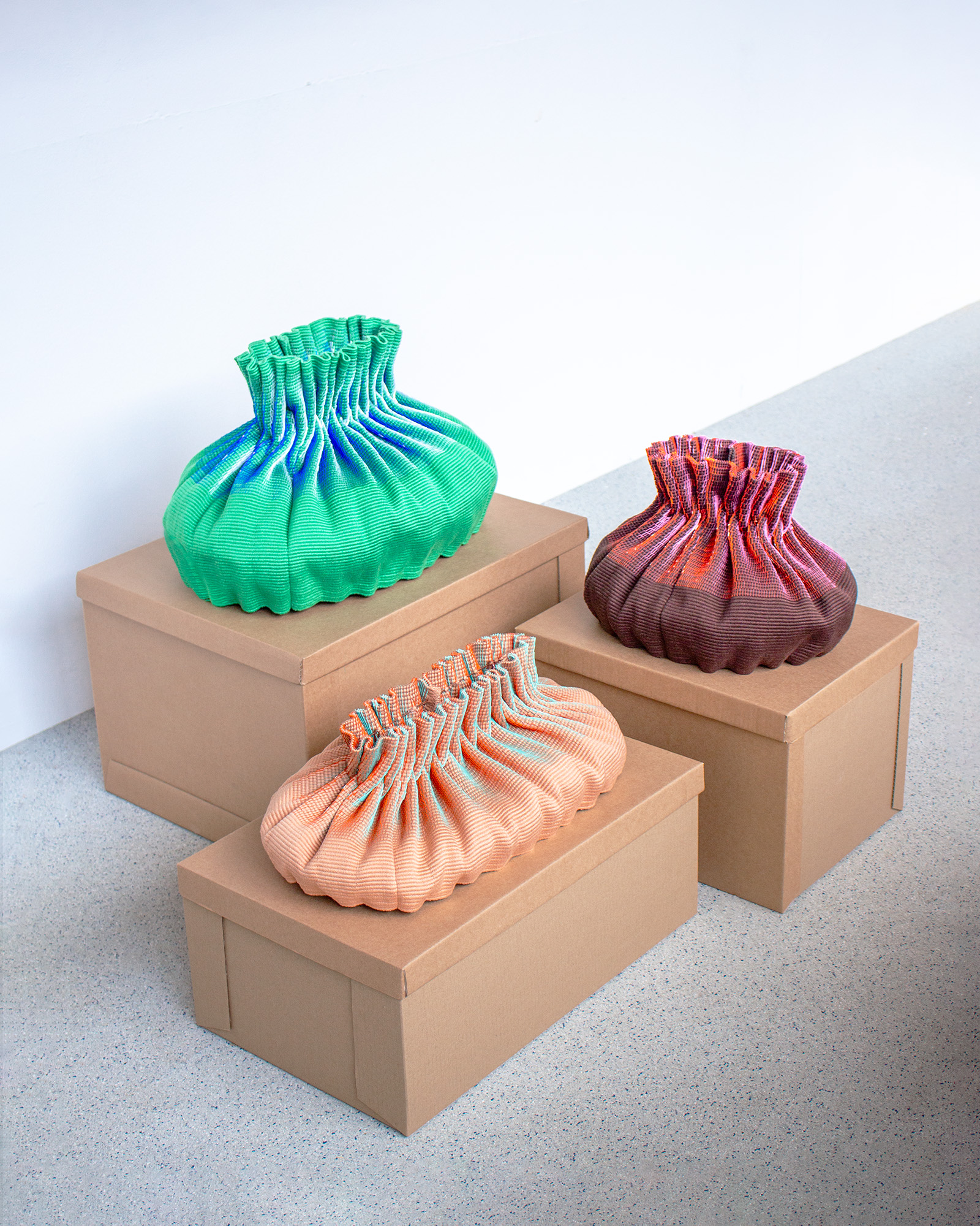 OLEGI, collection