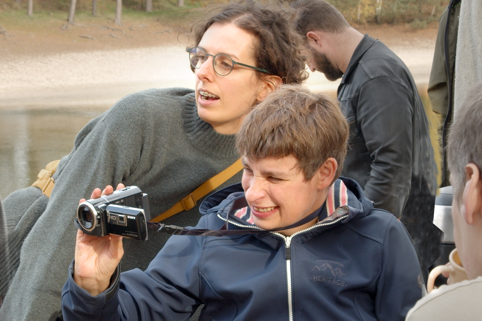 Filming together with resident Monique