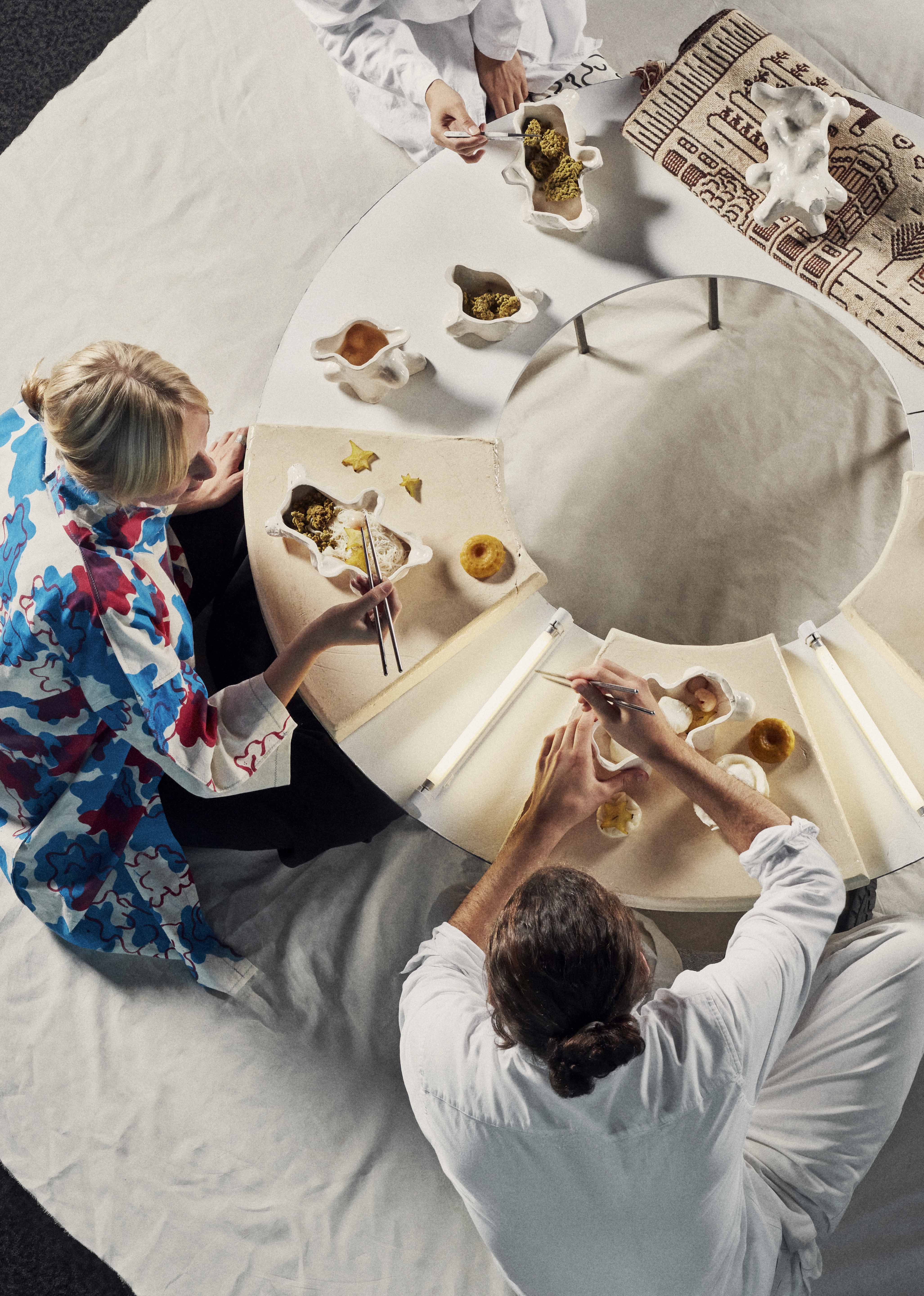 Feeding your microbiome is a form of solidarity