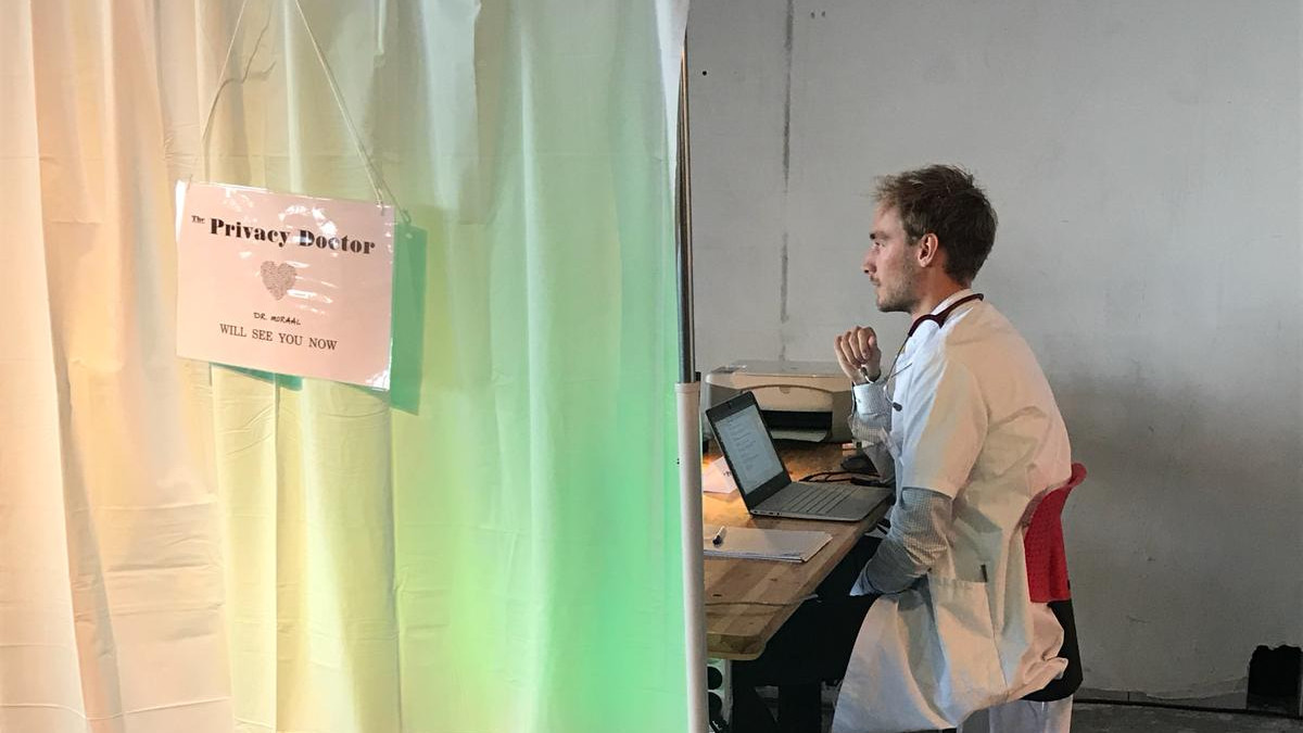The Privacy Doctor - consultation behind curtain