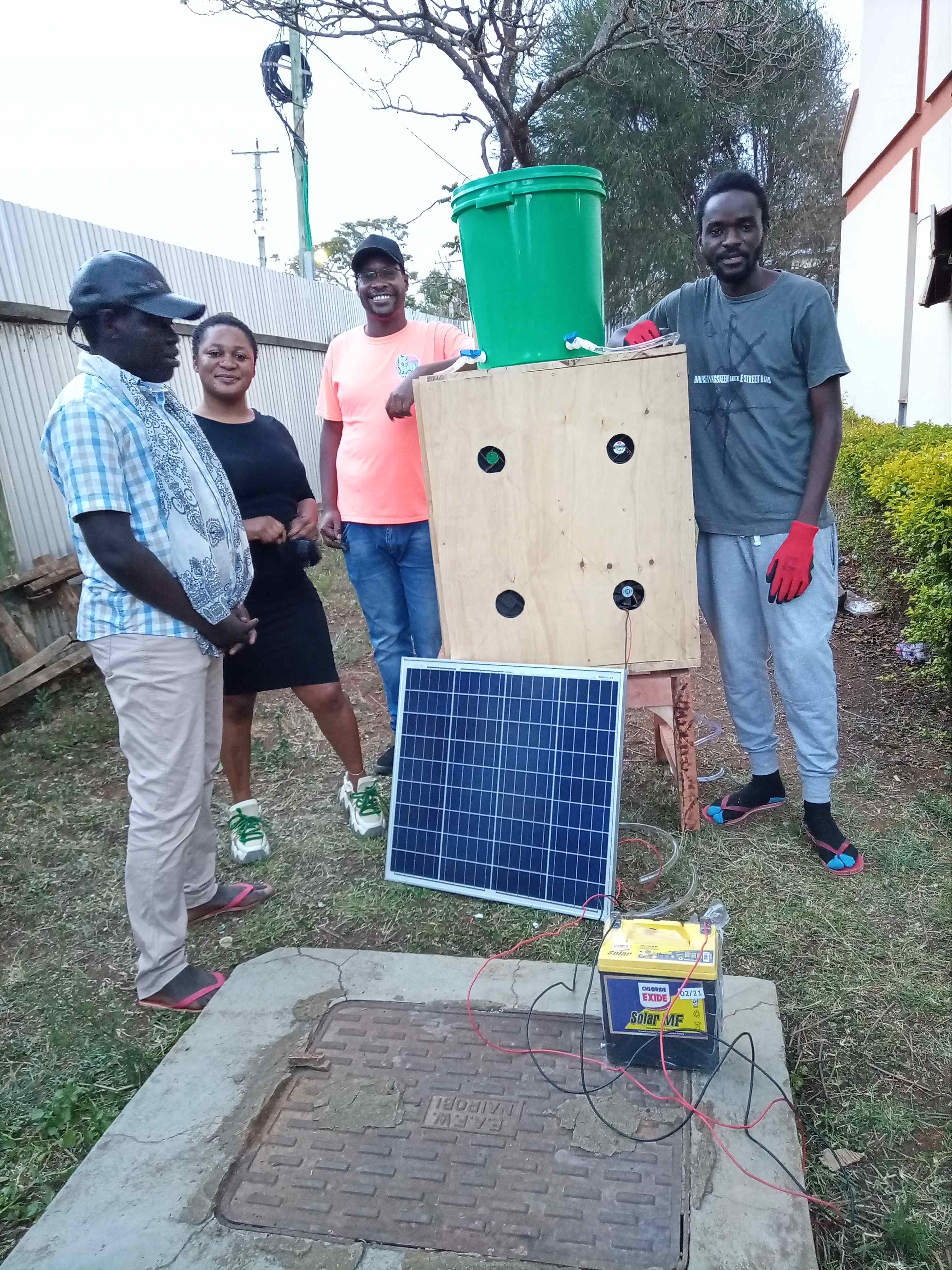 Prototype of an Evaporative Cooler for Storage