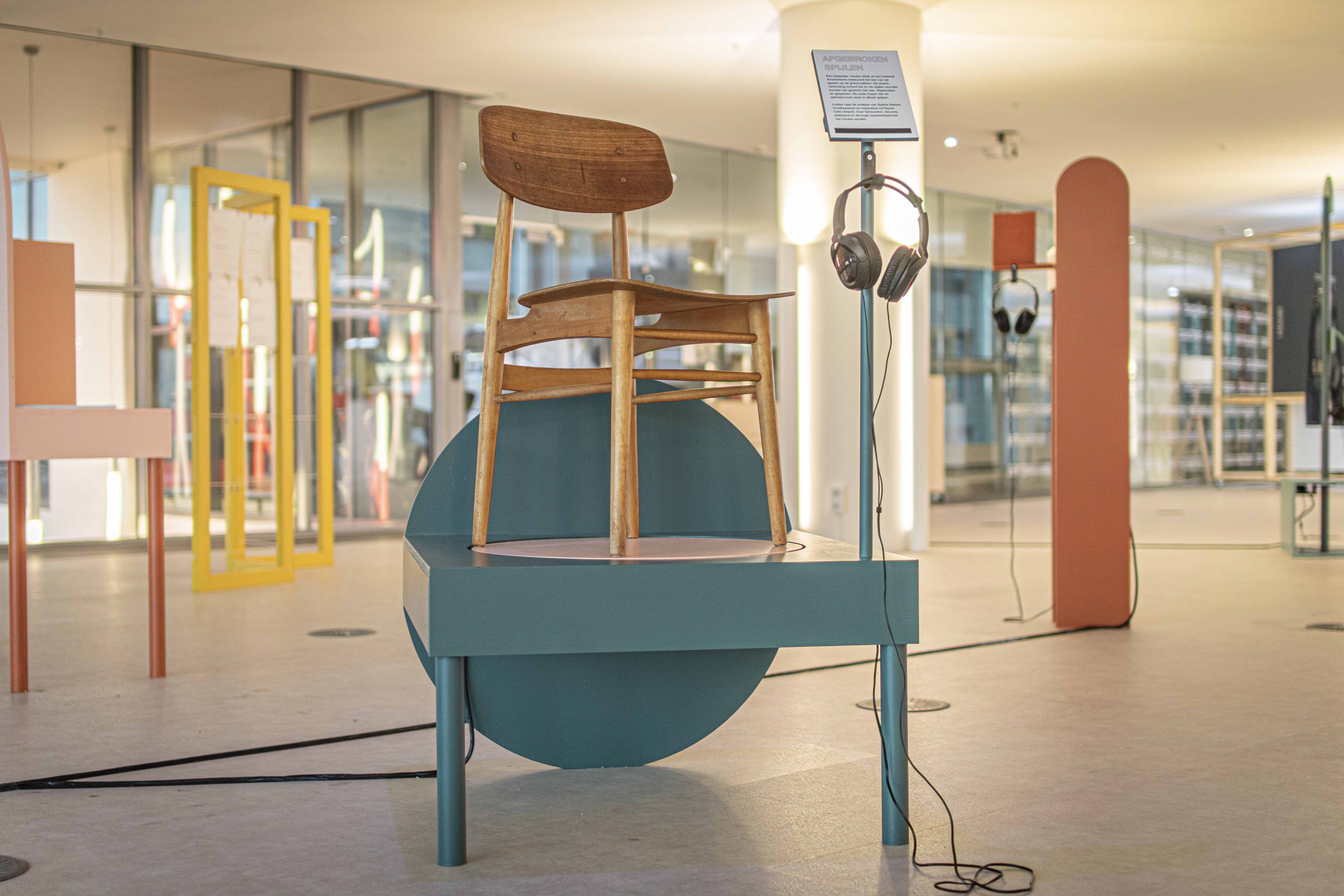 Chair repaired by Saskia Bakker