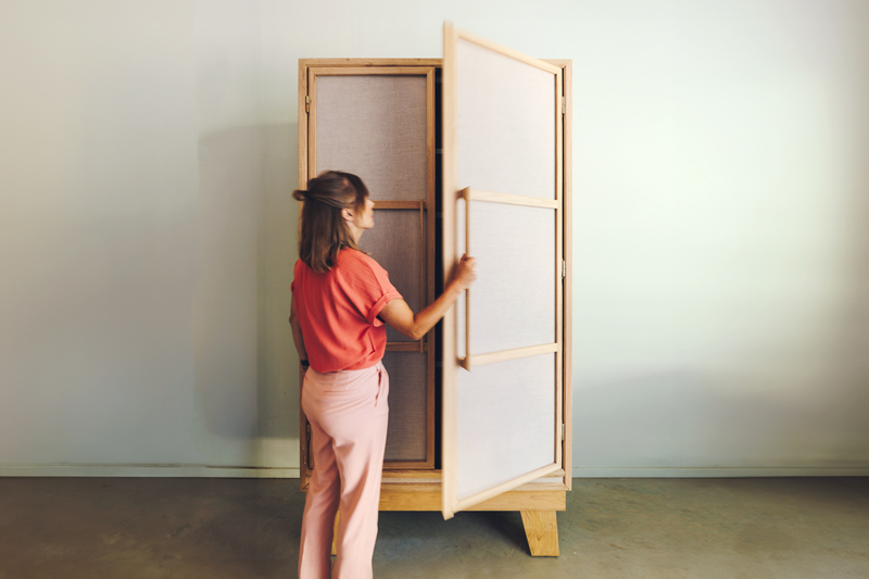 ReCovered Cabinet - circular sturdy cabinet