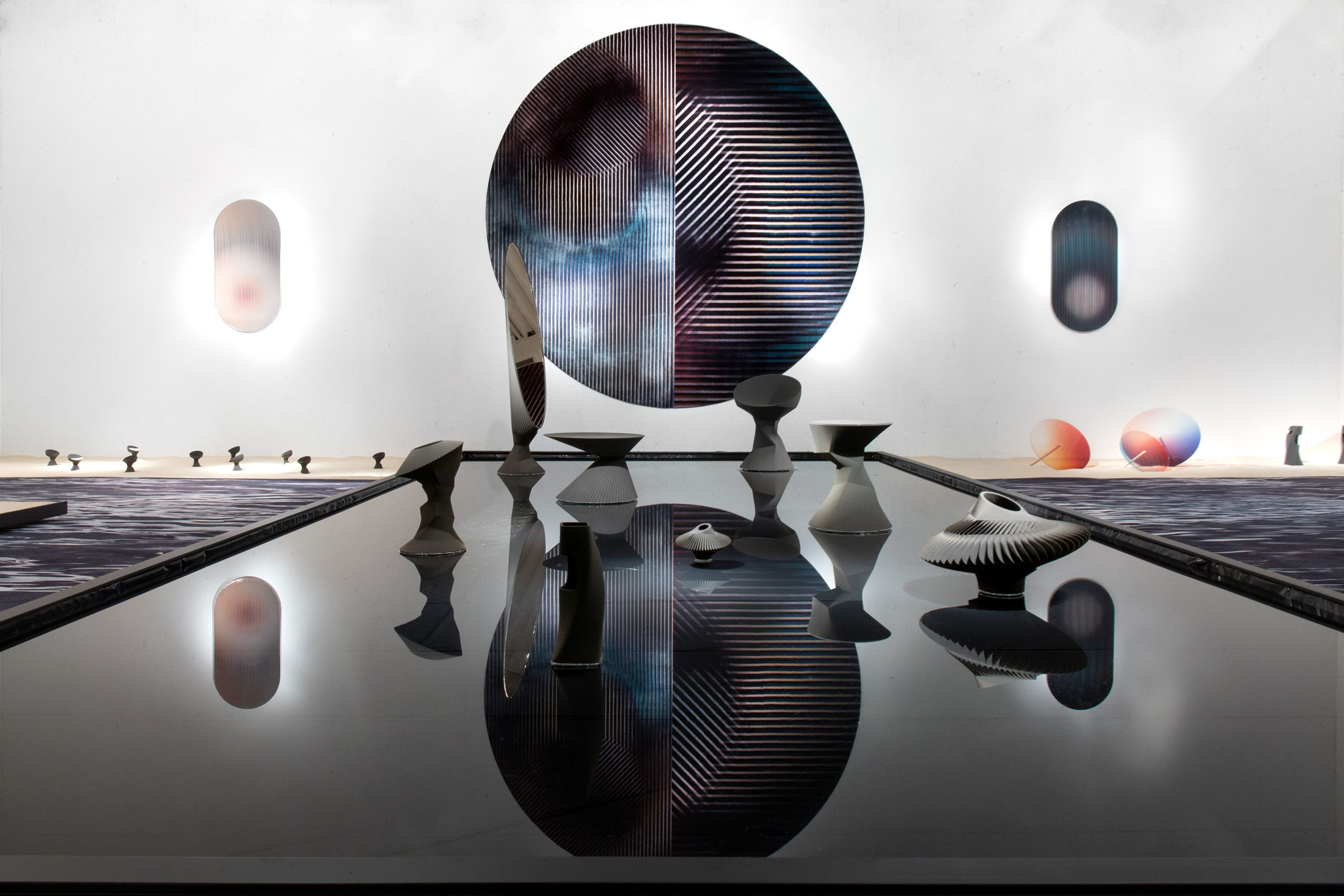 Stilled Life by Rive Roshan - DDW2019