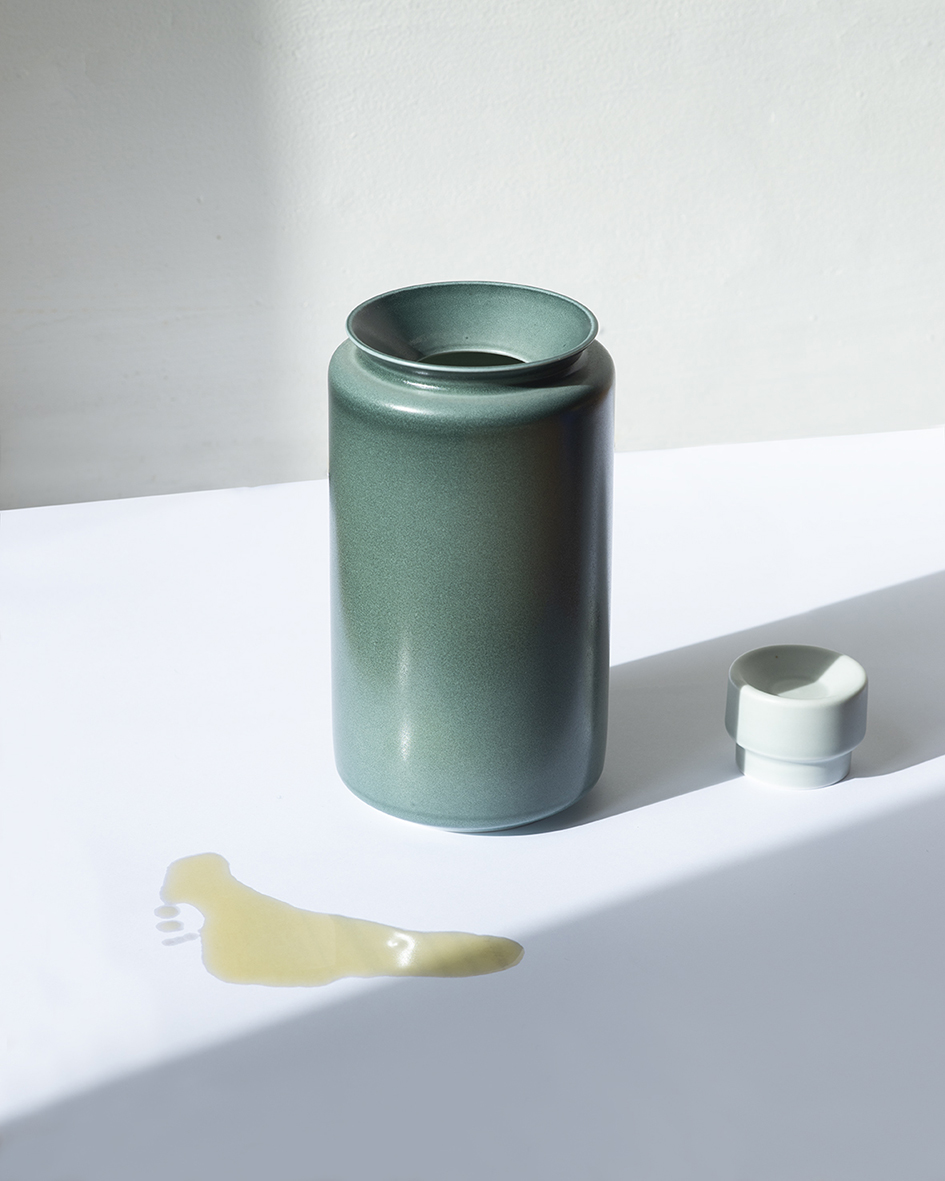 Bottle for olive oil