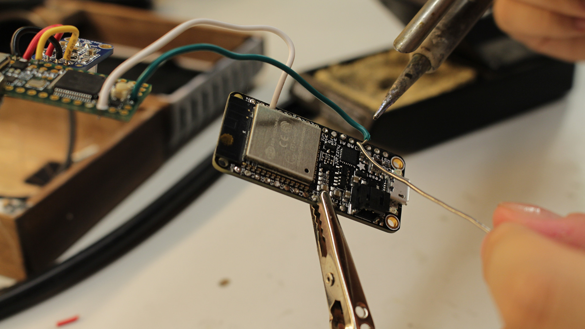 Assembling the sound sensor