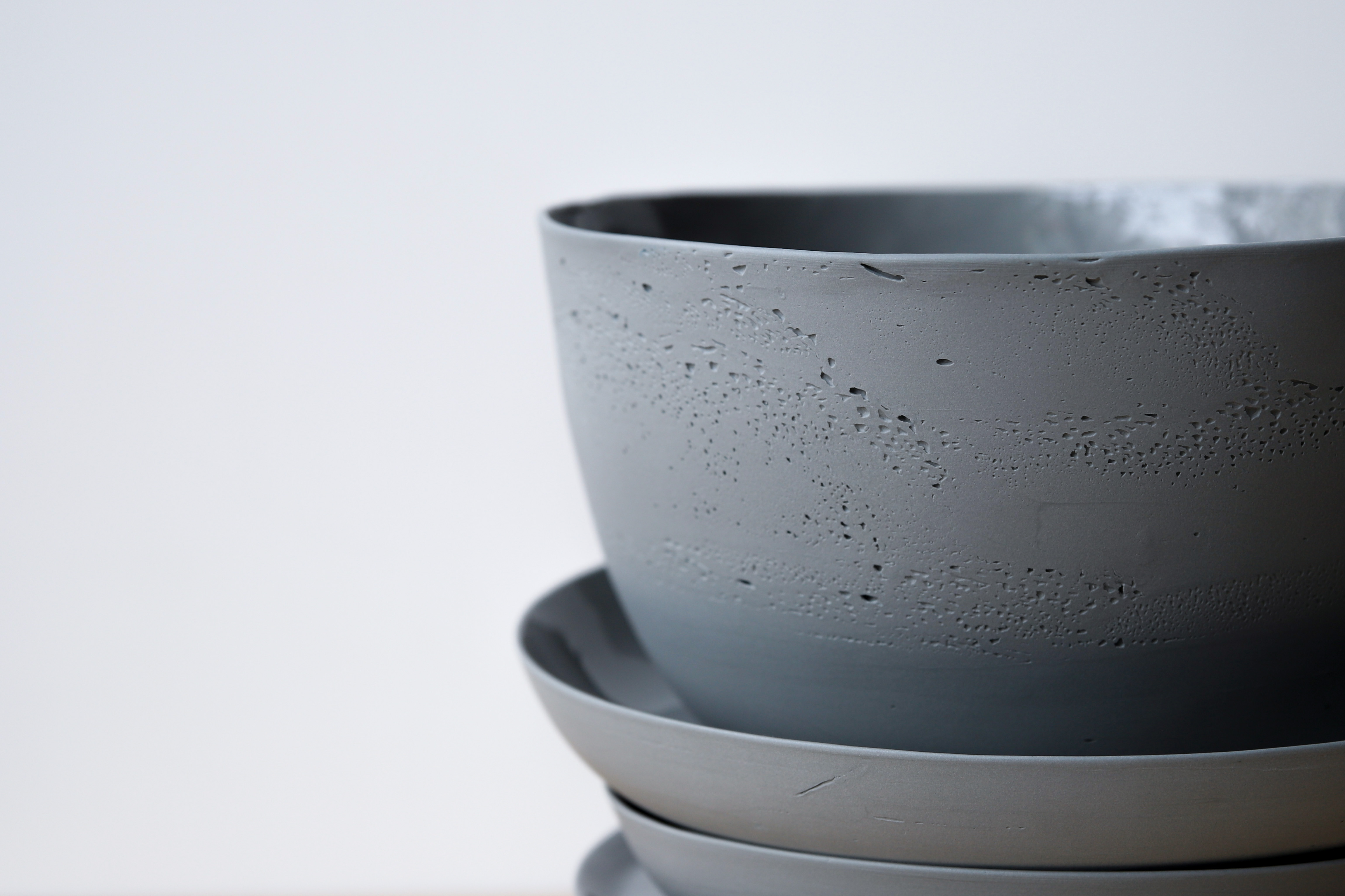 STUCCO tableware stacked