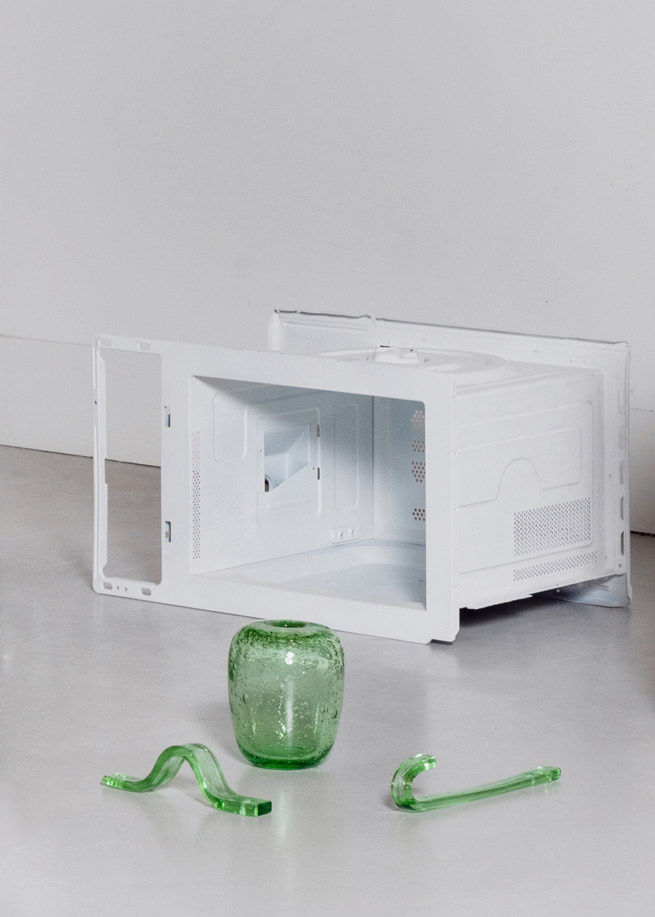 Prototypes of transformed microwave waste glass