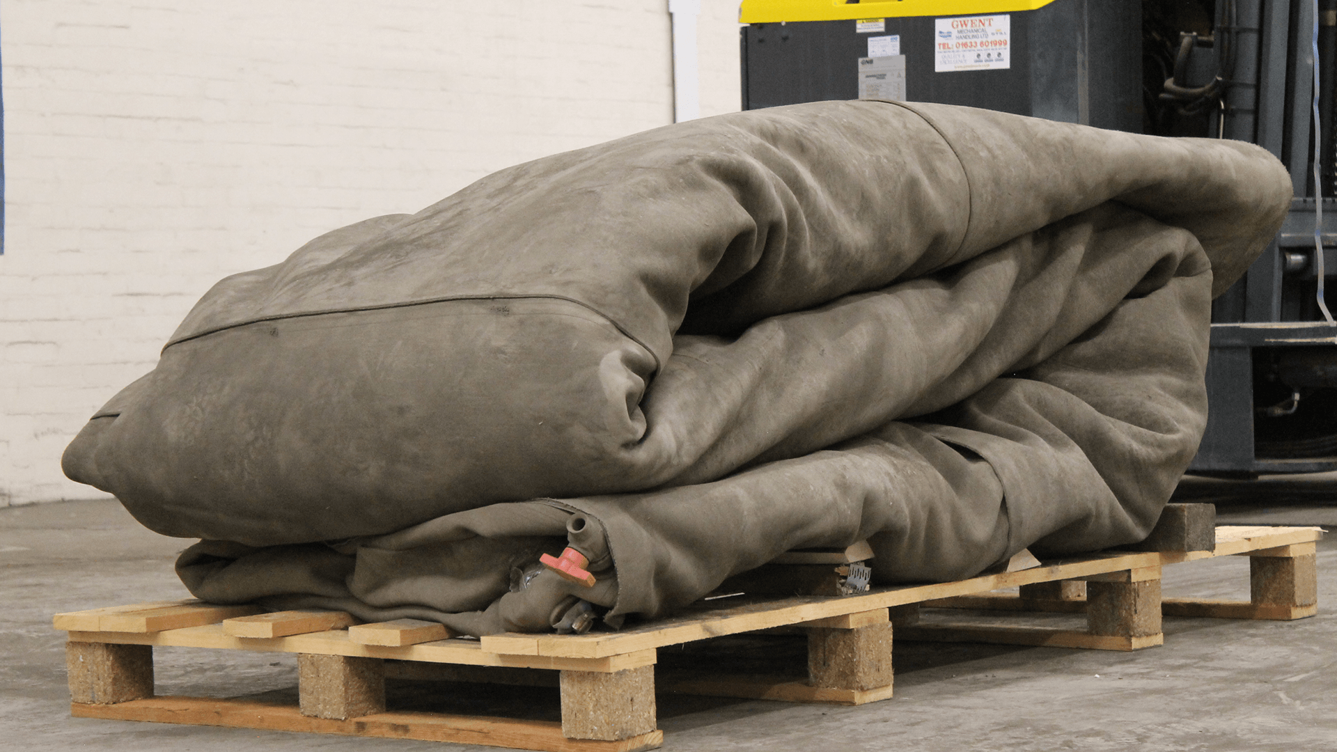 In the manufacturing line the tank is folded