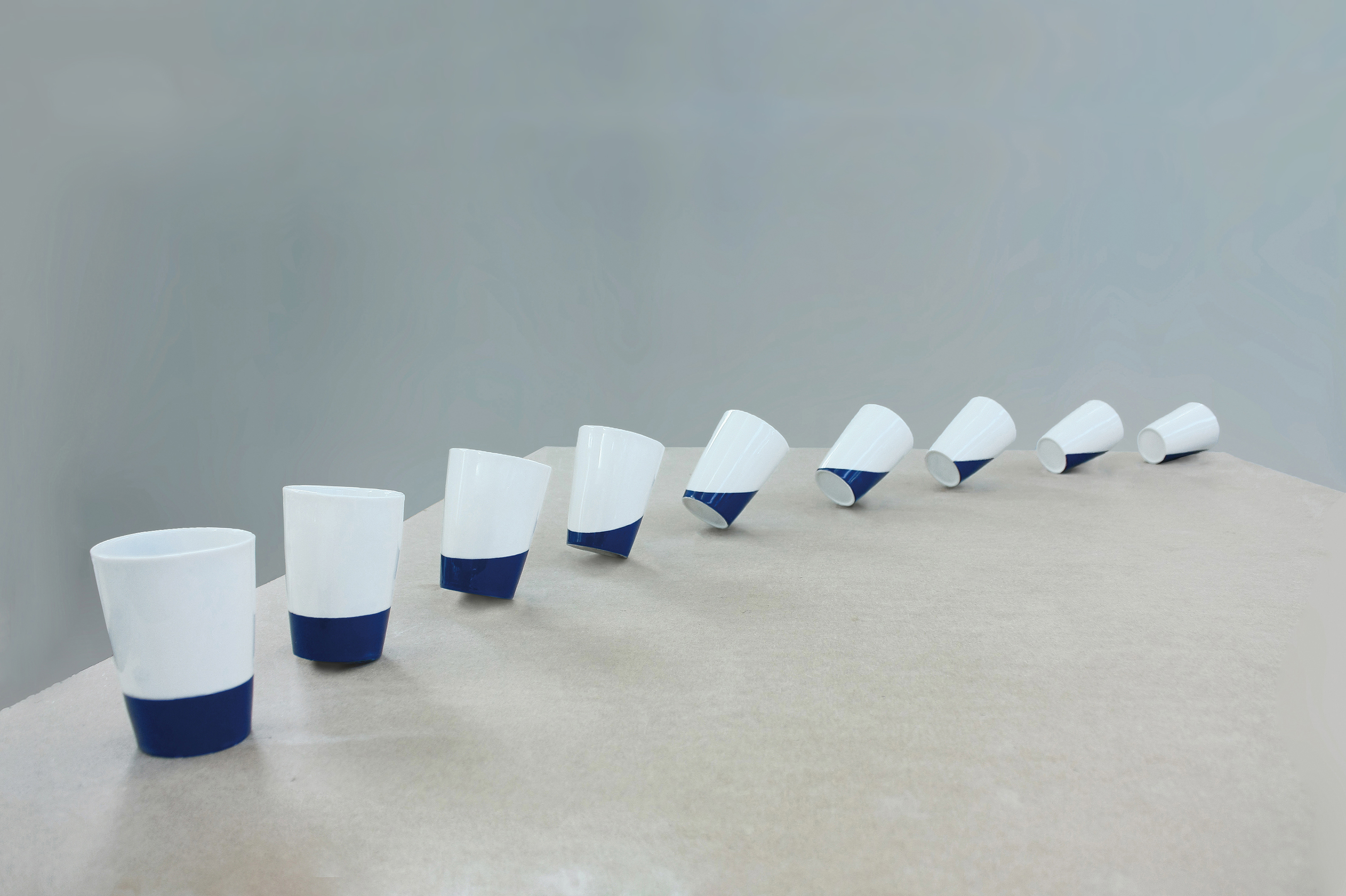 Falling-Down Cup