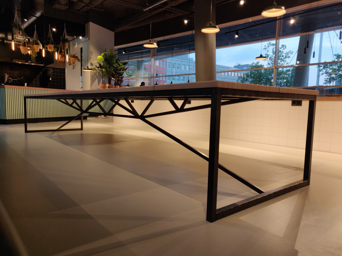 Truss Table