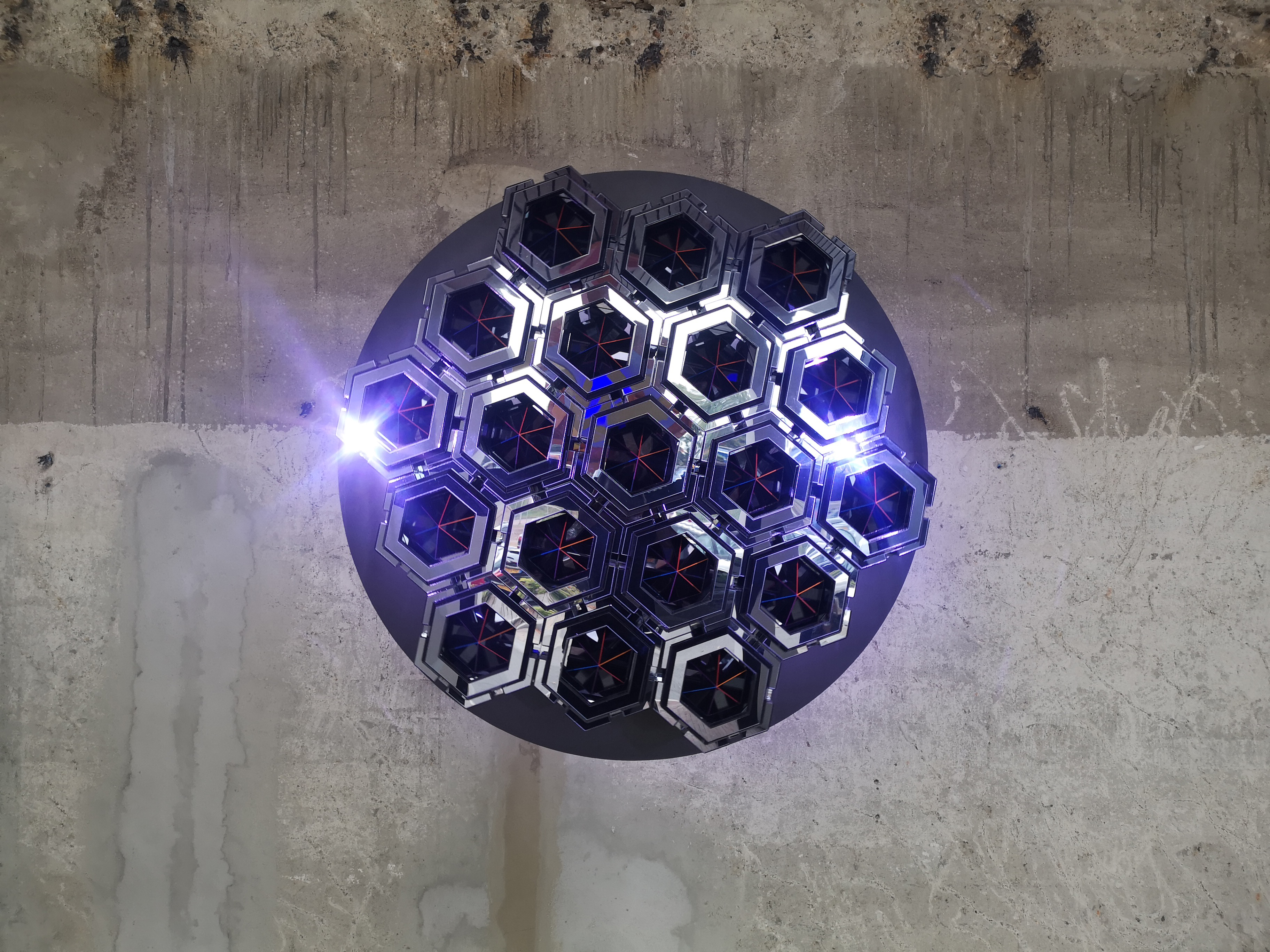 wave reflector