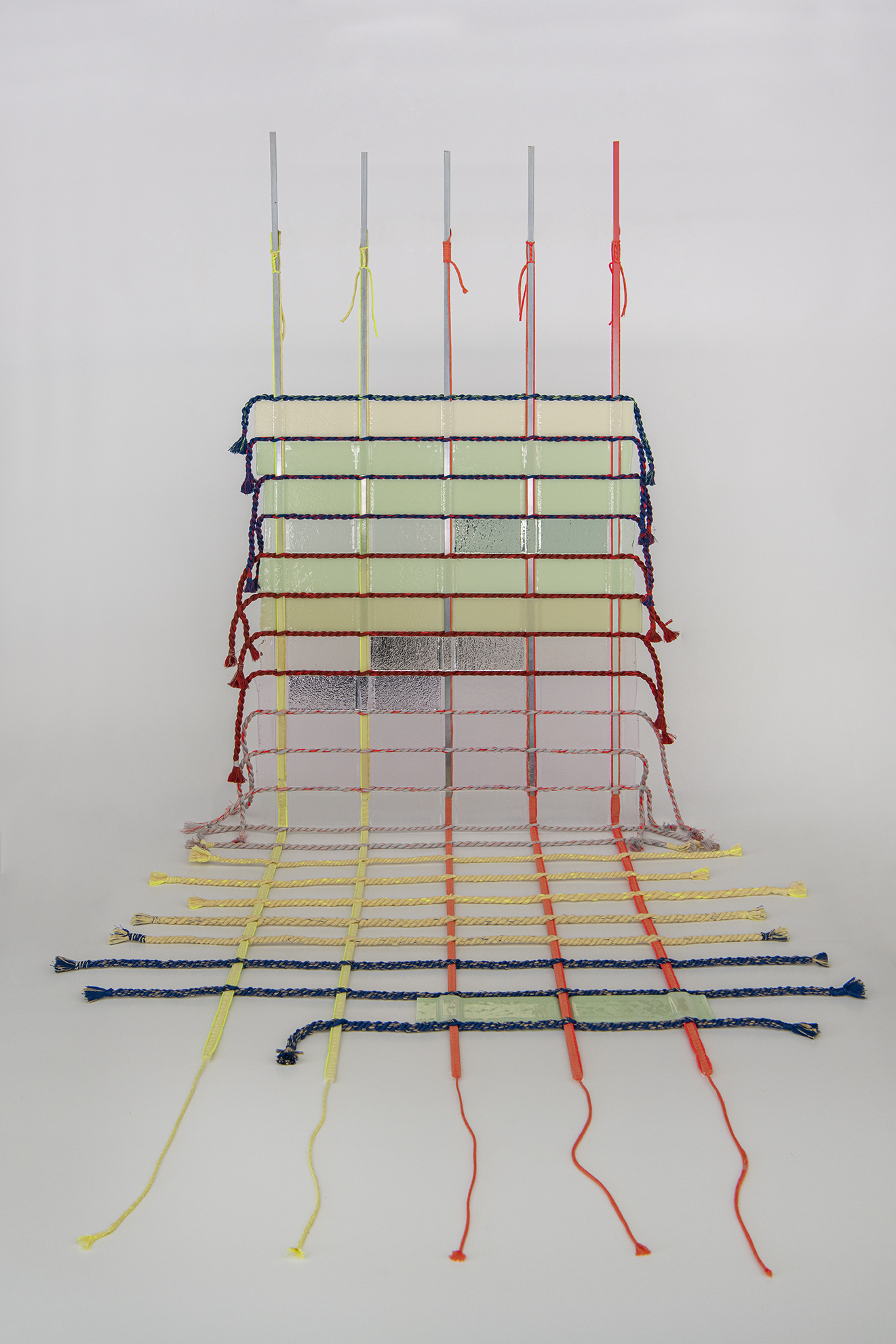 Woven Bricks, when glass and textile meet
