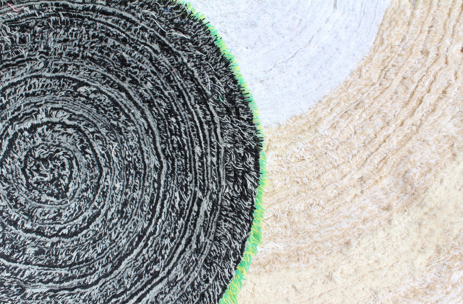 Repurposed selvedges seating mats